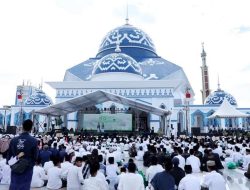 Peresmian Penggunaan Kembali Masjid Agung Batam Center Hadirkan 3000 Santri Penghapal Qur’an Bersama Indonesia Bahagiakan Santri