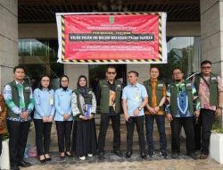 Nunggak Pajak 4 Miliar, Bapenda dan Tim JPN Kejari Batam Pasang Spanduk Peringatan di Davienna Boutique Hotel