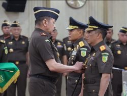Jaksa Agung RI Melantik Pejabat Baru Jaksa Agung Muda Pidana Militer dan Kepala Kejaksaan Tinggi Daerah Khusus Jakarta