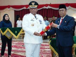 Pasca OTT KPK, Roni Rakhmat Dilantik Jadi Pj Wali Kota Pekanbaru Gantikan Risnandar Mahiwa