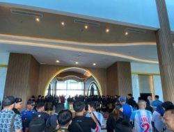 Berbagai Elemen Masyarakat Batam Sambut Kedatangan Amsakar di Bandara Hang Nadim