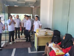 Tokoh Dermawan Belakang Padang Kembali Salurkan Bantuan untuk Kaum Duafa dan Anak Yatim di Kelurahan Tanjung Sari, Warga : Terimakasih Orang Baik