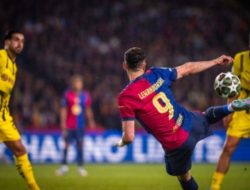 Usai Barcelona Hancurkan Dortmund, Flick: Kami Belum Lolos, Sepak Bola Itu Gila