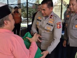 Sespimti Polri Bagikan 100 Paket Sembako untuk Warga Nongsa yang Membutuhkan