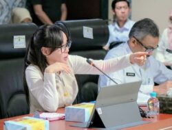Kumpulkan Camat dan Lurah se Kota Batam, Wawako Batam Li Claudia Instruksikan Tindakan Cepat Atasi Permasalahan di Kecamatan