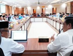 Lurah se – Batam Diminta Deputi Panel Barus untuk Menggelar Musyarawah dengan LPM dan Masyarakat untuk Bentuk Koperasi Kelurahan Merah Putih