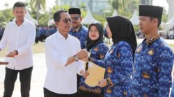 2 CPNS dan 24 PPPK Kecamatan Belakang Padang Terima SK Formasi 2024, Camat Belakang Padang Abdul Hanafi SE Apresiasi Atas Pengabdian Para Staf