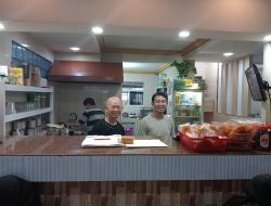 Liburan Panjang, Warung Kopi Ameng Belakang Padang Dipadati Wisatawan