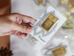 Harga Emas Antam Anjlok Rp33.000 Per Gram