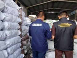 Kemenhut Limpahkan Perkara Arang Bakau Ilegal ke Kejari Batam