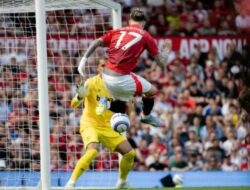 Liga Inggris, Manchester United dihantam West Ham 0-2