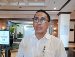 Dinas Pendidikan Kota Batam Salurkan Seragam Gratis Bertahap untuk Para Siswa Baru
