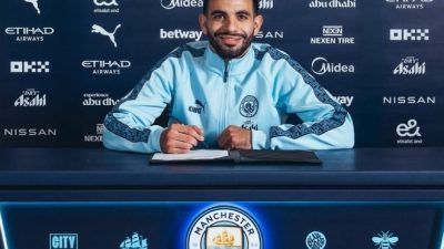 Manchester City Resmi Gaet Rayan Ait-Nouri dari Wolves, Kontrak hingga 2030