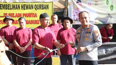 Kapolresta Barelang Hadiri Kegiatan Pemotongan Hewan Qurban di Hari Raya Idul Adha 1446 H