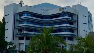 PLN Batam Salurkan Beasiswa Sahabat Terang Kepada 60 Pelajar