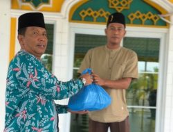 Silaturahmi dan Peduli, Imigrasi Belakang Padang Berbagi di Masjid Al Adam Kebun Tempang