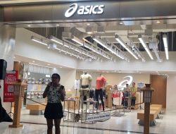 Support Olahraga, ASICS Buka Store Pertamanya di Grand Mall Batam