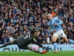 Man City Hancurkan Man United 3-0