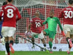 Dua Kartu Merah di Laga Man United vs Chelsea, Setan Merah Menang 2-1