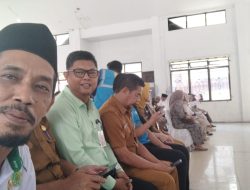 Kepala KUA Belakang Padang Hadiri Penyaluran Bantuan Sosial Lansia dari Pemko Batam