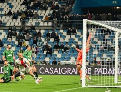 Taklukkan Sassuolo 2-1, Genoa Raih Kemenangan Perdana di Serie A 2025