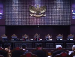 Hina Pemerintah Terancam Pidana, Mahasiswa Gugat KUHP Baru ke MK