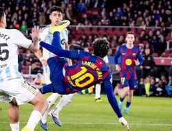 Yamal Cetak Gol Akrobatik, Barcelona Kembali ke Puncak Klasemen usai Bantai Oviedo 3-0
