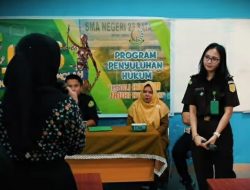 Jaksa Masuk Sekolah di SMAN 25 Batam, Kejari Tekankan Bahaya Kenakalan Remaja