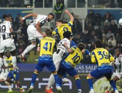 Juventus Hancurkan Parma 4-1 dan Tembus 4 Besar