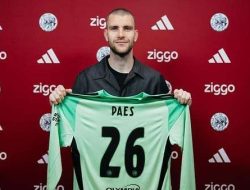 Ajax Resmi Rekrut Kiper Timnas Indonesia Maarten Paes hingga 2029